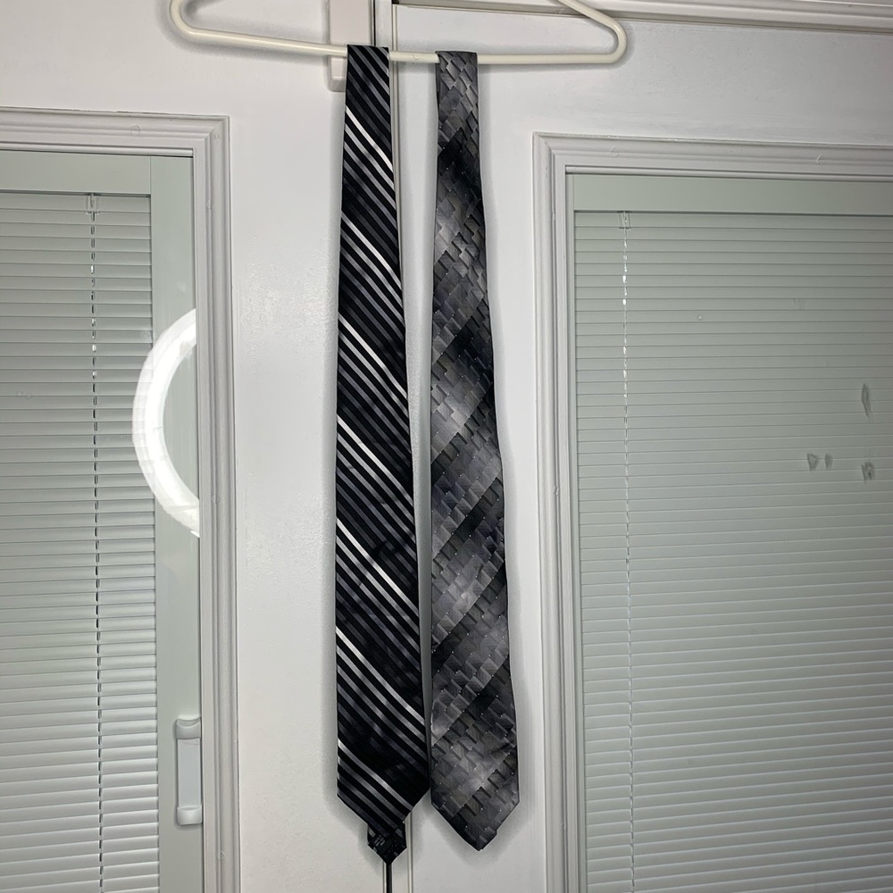Pair of Pierre Cardin Ties. GUC